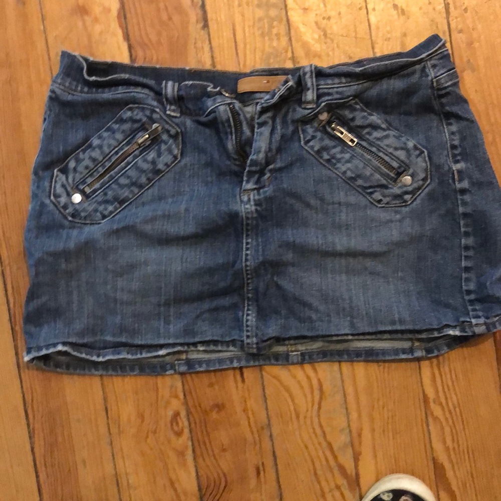 Jean mini skirt with zipper pockets